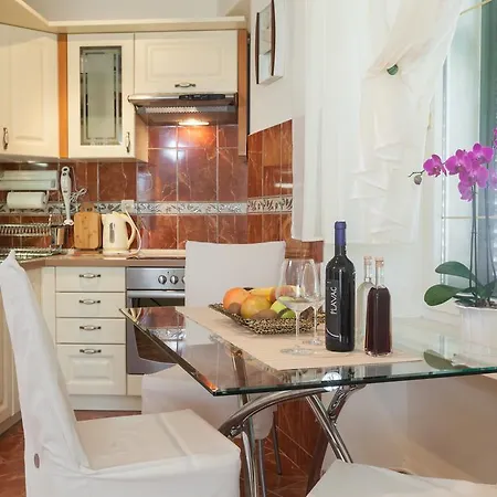 Apartment Kalalarga Deluxe- Centre&balcony *