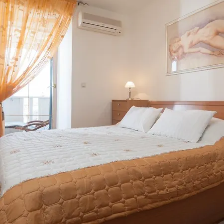 Апартаменты Kalalarga Deluxe- Centre&balcony Макарска