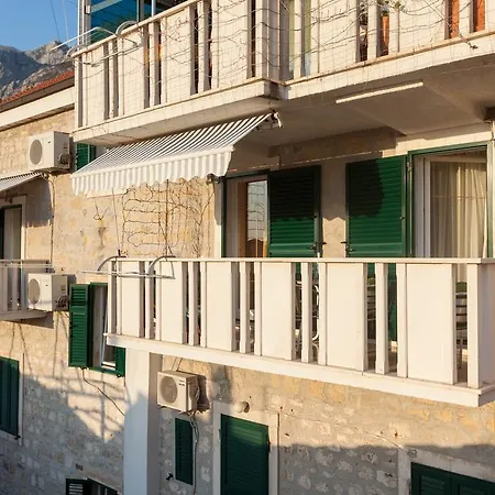 Lägenhet Kalalarga Deluxe- Centre&balcony *